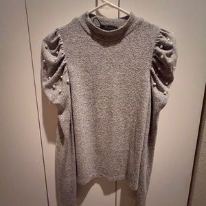 Zara light sweater in grey with pearls